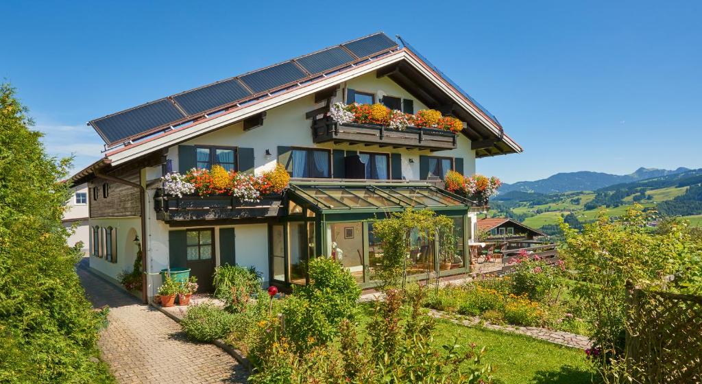 Appartements Haus Bergland Maderhalm 21, 87538 Fischen im Allgäu