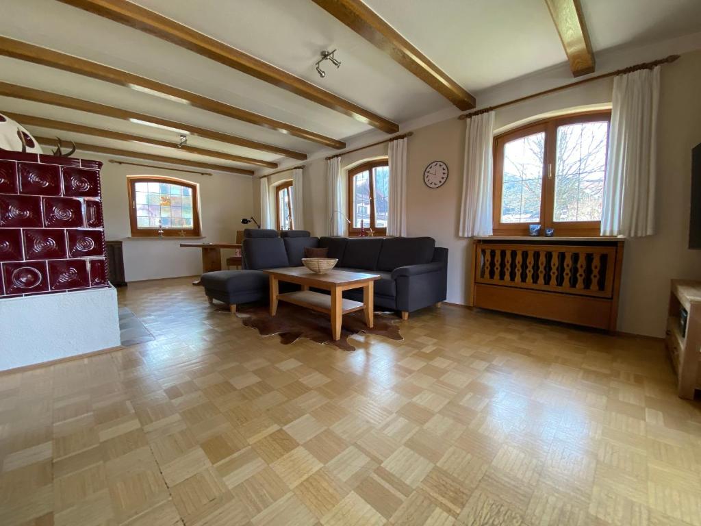 Maison de vacances Haus Blindauer Eck Blindauerstr. 10, 83242 Reit im Winkl