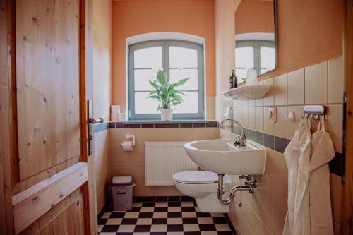 Maison de vacances Haus Bohlmann im Schloss Wartin 6 Schloßhof Casekow