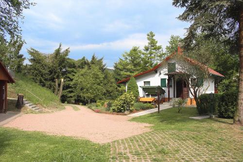 Maison de vacances Haus Christina Rudolf-Breitscheid-Straße 14a Bad Liebenstein