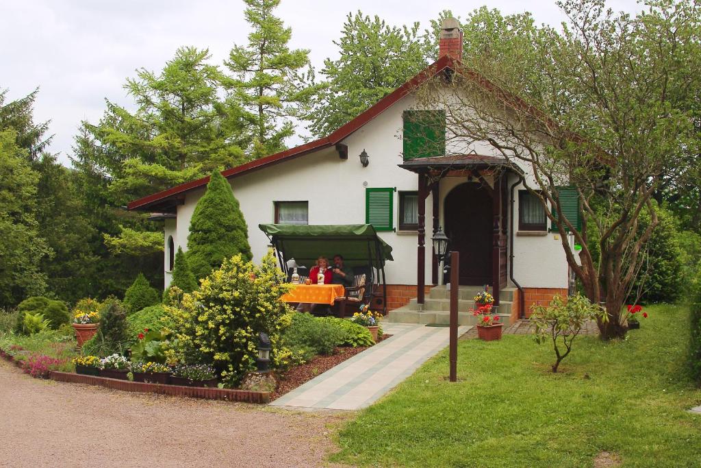 Maison de vacances Haus Christina Rudolf-Breitscheid-Straße 14a, 36448 Bad Liebenstein