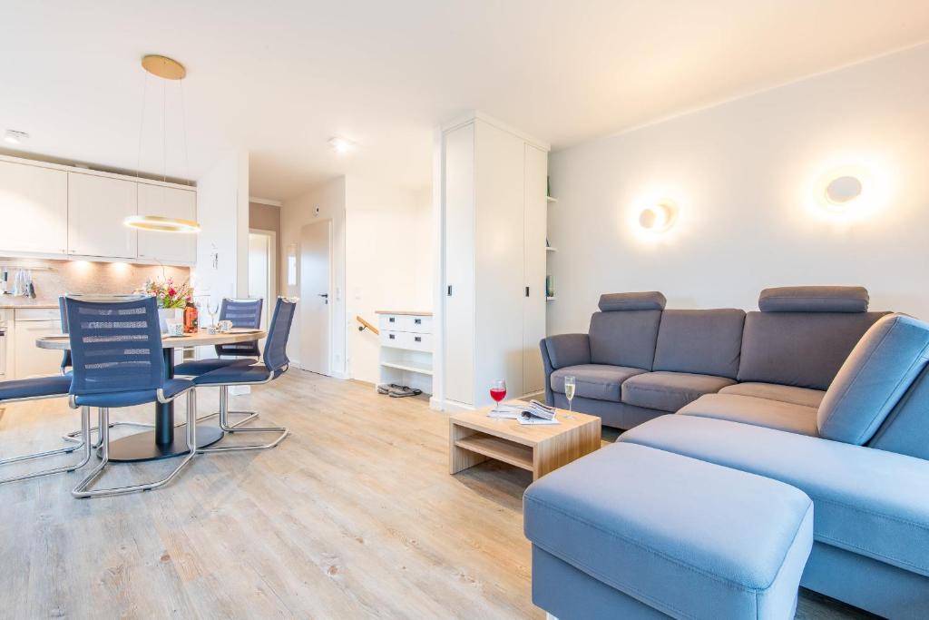 Appartement Haus Clarissa_ Whg_ 14 _Heidetraum_ Fernsicht 4D, 25980 Wenningstedt