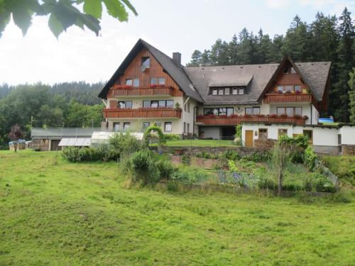 Appartement Haus Erlenmoos 2 Erlenmoos Sankt Georgen im Schwarzwald