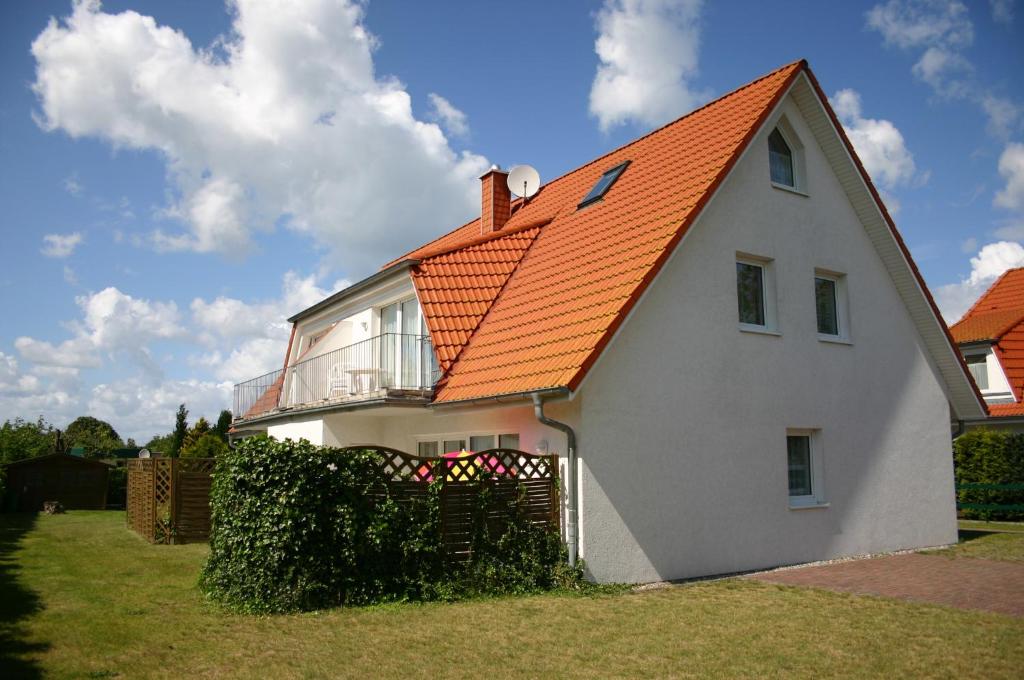 Appartements Haus Galerie EG Gartenstrasse 23, 17449 Karlshagen