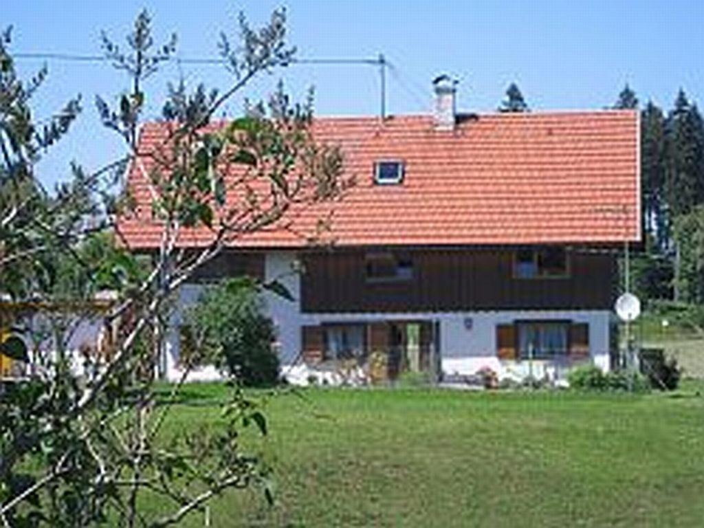 Appartements Haus Hörger Biesen 9, 88167 Maierhöfen
