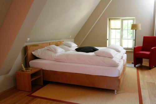 Appartement Haus Keppelborg: ZI Ferdinand mit Rosengartenblick 3 Burg Heek