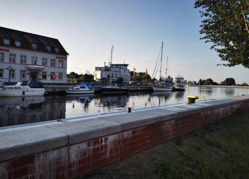 Maison de vacances Haus Lucie mit Haffblick 64 Dorfstraße Warsin
