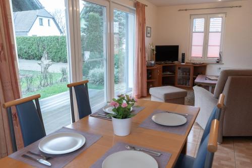 Appartement Haus Sabine - EG Straminke 10a Groß Kirr