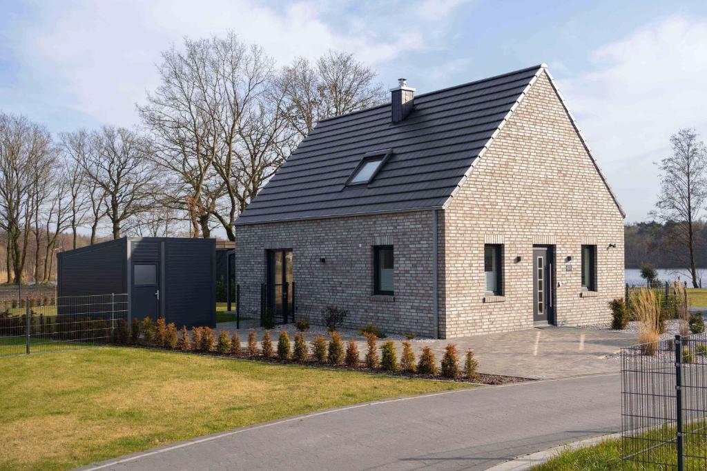 Maison de vacances Haus Seerose direkt am Harkebrügger See Neubau! Am Fuhrenkamp 53, 26676 Barßel