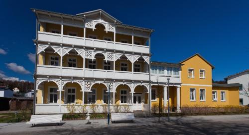 Maisons de vacances Haus Sonne Hauptstr. 16 Sellin