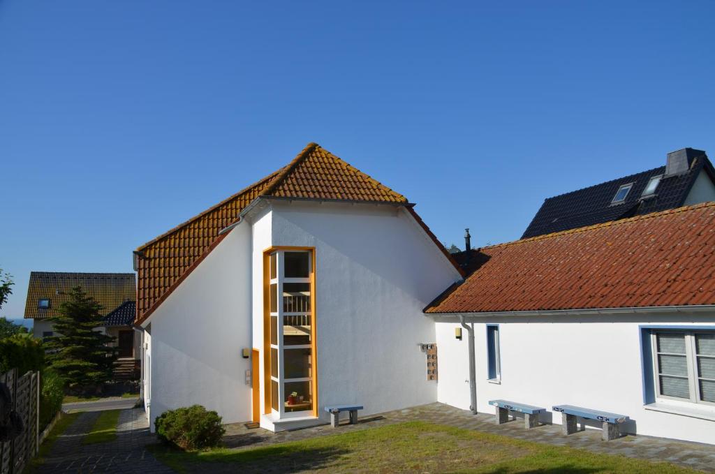 Appartements Haus Vineta Dörpstrat 36, 18586 Thiessow