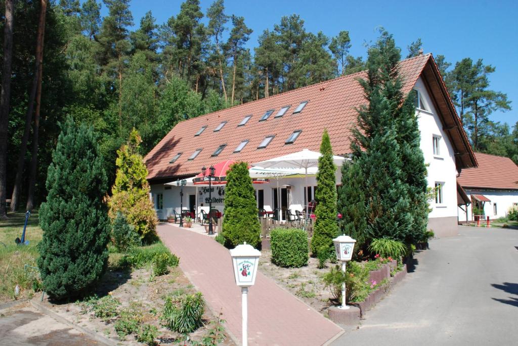 Hôtel Haus Waldesruh Lenzerstr.19, 17213 Petersdorf