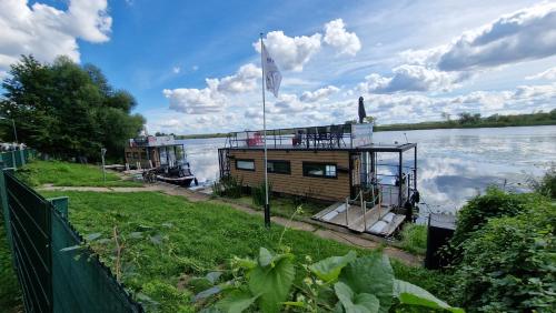 Bateau-hôtel Hausboote Unteres Odertal Hausboot Kranich 3 Regattastraße Schwedt-sur-Oder