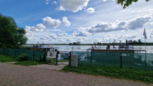 Hausboote Unteres Odertal Hausboot Kranich Schwedt-sur-Oder allemagne