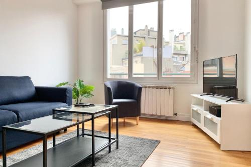 Heart of citycenter close to train station Totally renovated !! #BI Grenoble france