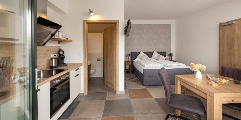 Appartements Heeser Hof - Urlaub im Grünen Hees 18 Erdgeschoss, 47652 Weeze
