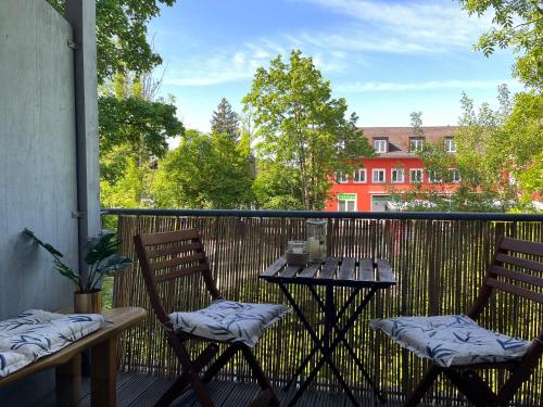 Helle Wohnung in TOP Lage mit Balkon - zentral an S-Bahn und Messe Vaterstetten allemagne