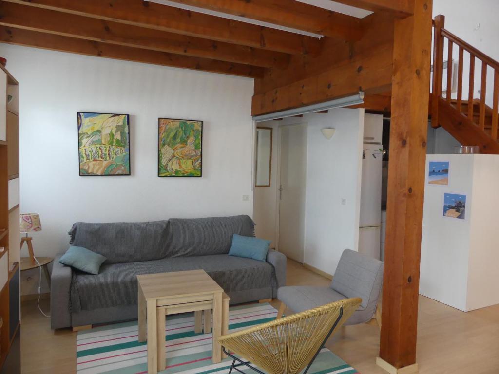 Appartement HENDAYE PLAGE Logement entier avec jardin Résidence LISSARDY  Bat. IBAIA  Appt I 3 7 Avenue de Lissardy, 64700 Hendaye