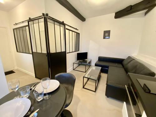 Henry I - petit appartement lumineux Rouen france