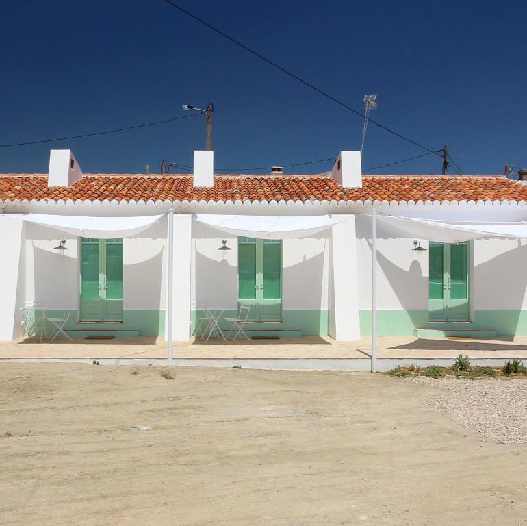 Maison d'hôtes Herdade de Alagães Rua de S. João, João Serra, 7750-032 Mértola