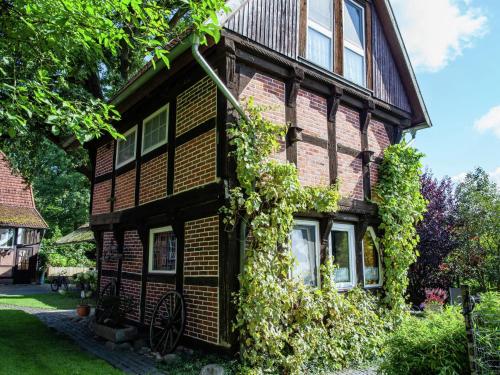 Heritage Holiday Home In Wienhausen near River Langlingen allemagne