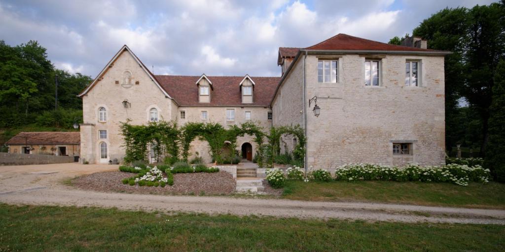 Maison d'hôtes Hermitage St Roch Chemin du Calvaire Hermitage St Roch, 52210 Arc-en-Barrois