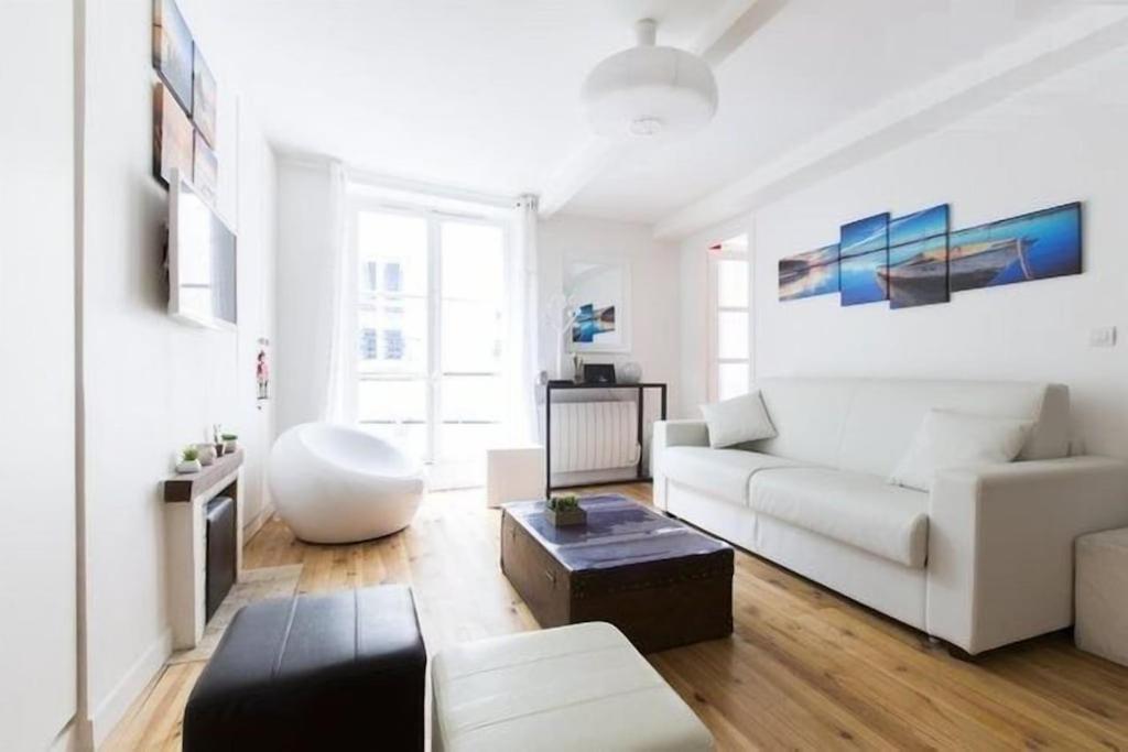 Appartement High Standing 2-Room Apartment in Latin Quarter Paris 13 Rue Rollin, 75005 Paris