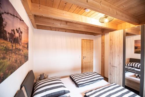 Maison de vacances Hirsch Chalet #Sauna Via Claudia 30/Haus 60 Lechbruck am See