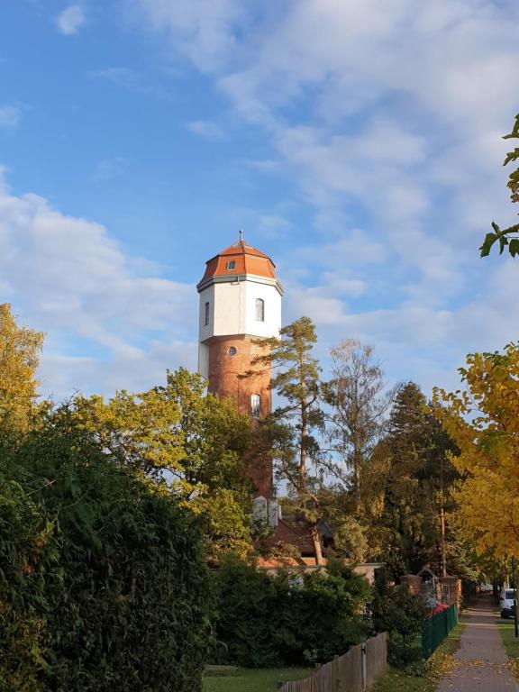 Maison de vacances Historischer Wasserturm von 1913 Am Wasserturm 9, 18181 Graal-Müritz