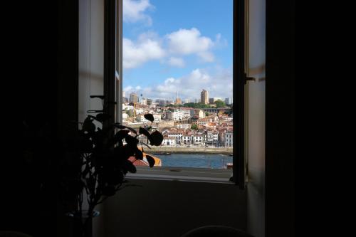 HM - Infante Riverside Apartment N Porto portugal