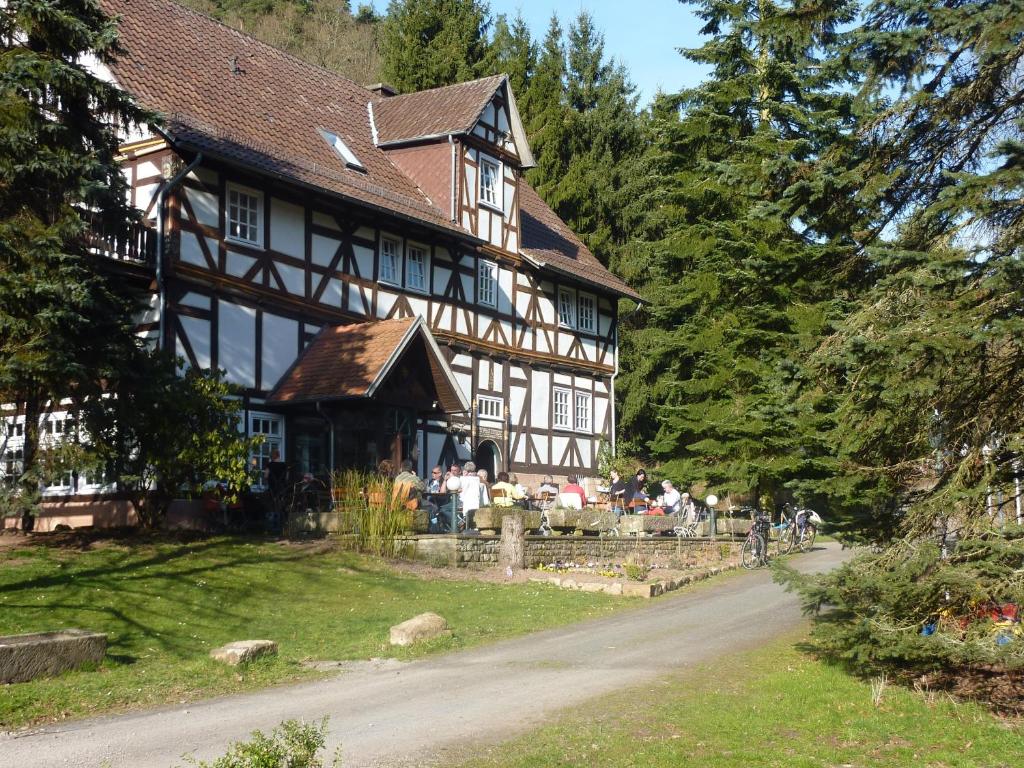 Maison d'hôtes Hof Guttels Waldgasthof Ferienpension Hof Guttels 1, 36199 Rotenburg an der Fulda