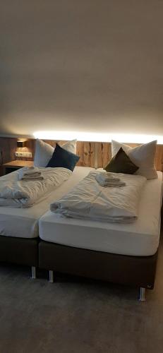 Appartements Hofmann`s Apartements & Ferienwohnungen Würzburger Straße 9 Ferienwohnung Haupthaus Oberdachstetten