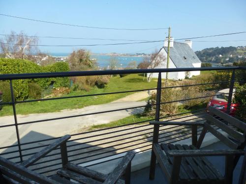 hoilday apartment sea view, Plougasnou Plougasnou france