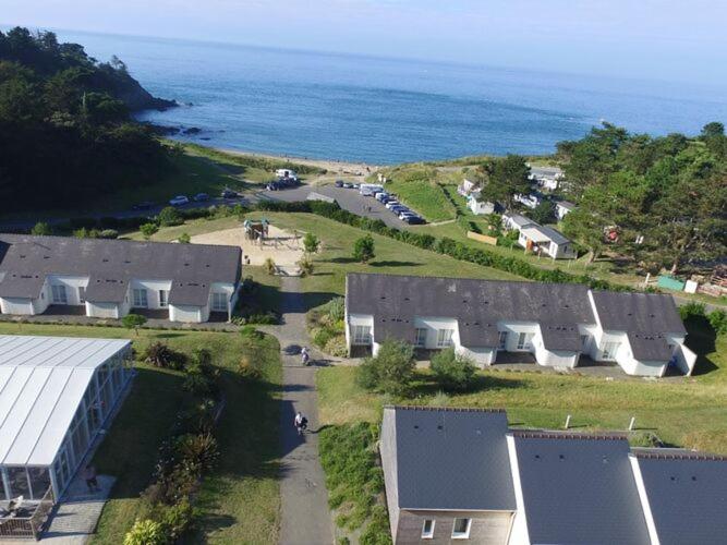 Maison de vacances Holiday complex La Côte d'Émeraude, St Cast-le-Guildo, terraced house sea view , 22380 LʼIsle-Saint-Cast