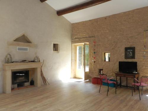 Maison de vacances Holiday Home Arbre Bouteille  Argilliers