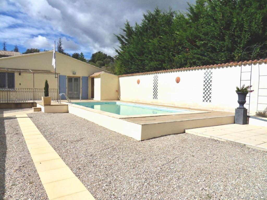 Maison de vacances Holiday Home Auzon , 84410 Flassan