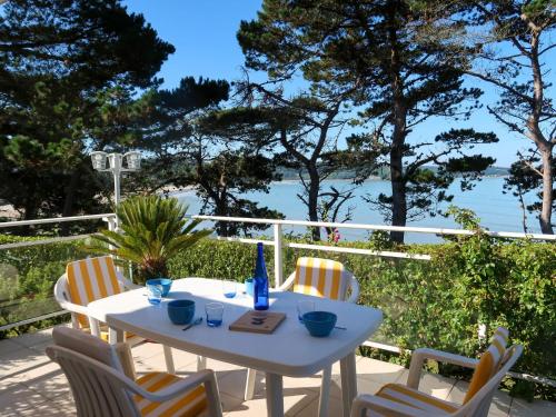 Holiday Home Calypso - SMH101 Kerouguel france