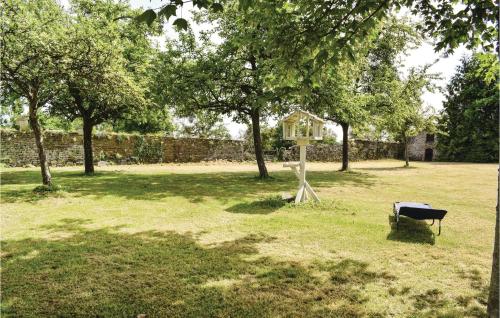 Maison de vacances Holiday home Château de Bremesnil P-836  Saint-Germain-du-Crioult