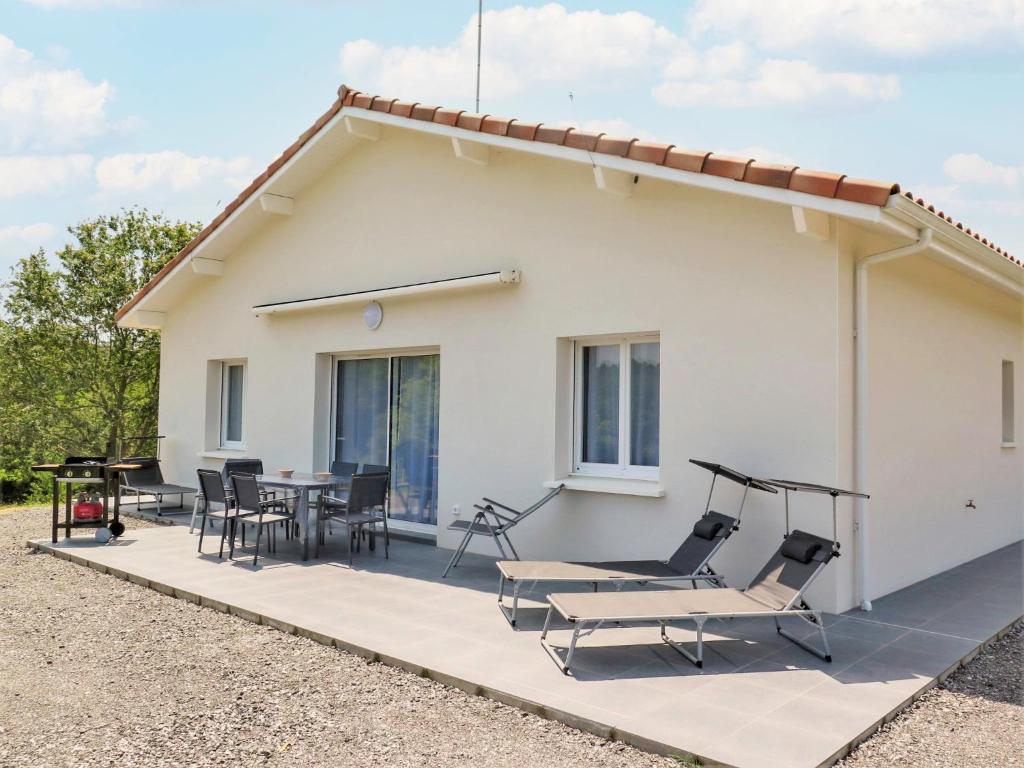 Maison de vacances Holiday Home Chiouleben , 40140 Magescq