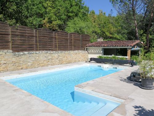 Maison de vacances Holiday Home Combel d'Arnal - LGD400  Lamagdelaine