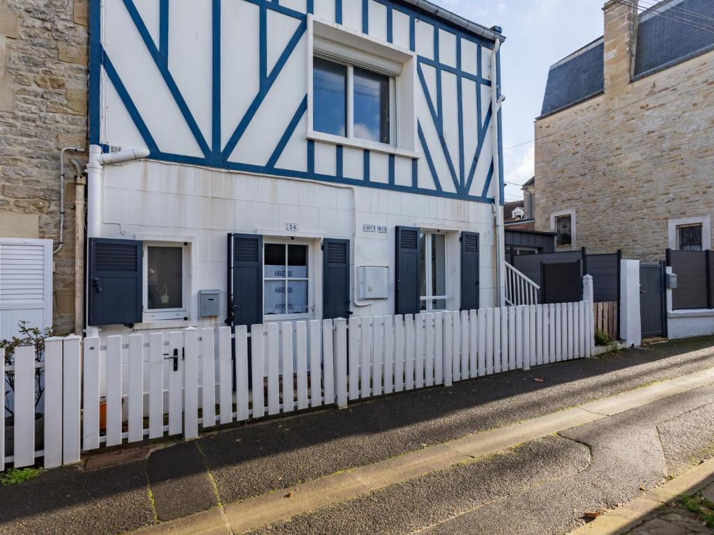 Maison de vacances Holiday Home Coté Sud , 14750 Saint-Aubin-sur-Mer