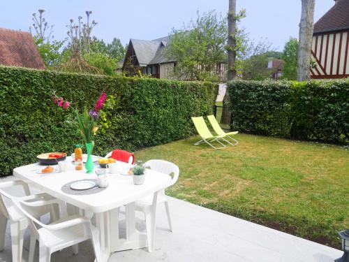 Holiday Home Domaine de Clairefontaine-2 Deauville france