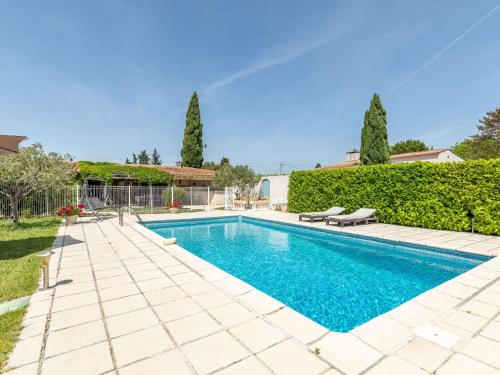 Maison de vacances Holiday Home Gams  Pernes-les-Fontaines