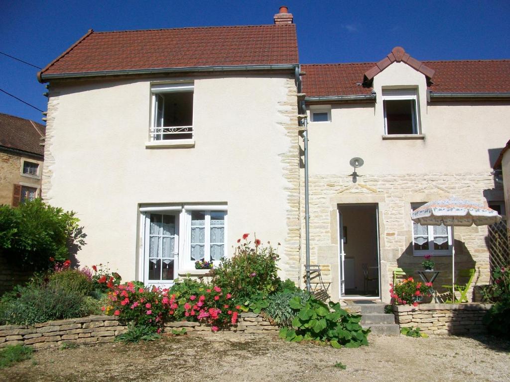 Maison de vacances Holiday home Gîte des Hautes Côtes de Beaune 1 Ruelle du Puits, 21700 Magny-lès-Villers