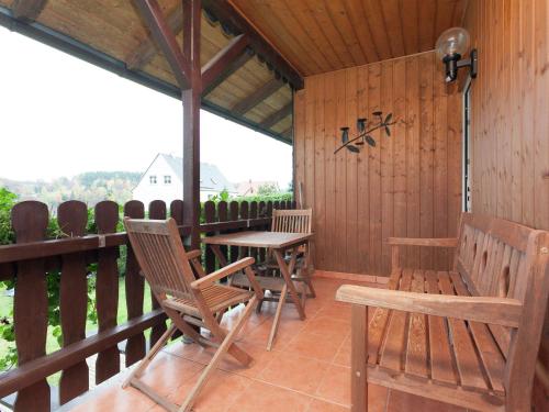 Holiday Home in Altenfeld with Private Garden Terrace BBQ Altenfeld allemagne