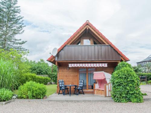 Holiday Home in Gehren with Terrace Balcony Heating BBQ Altenfeld allemagne