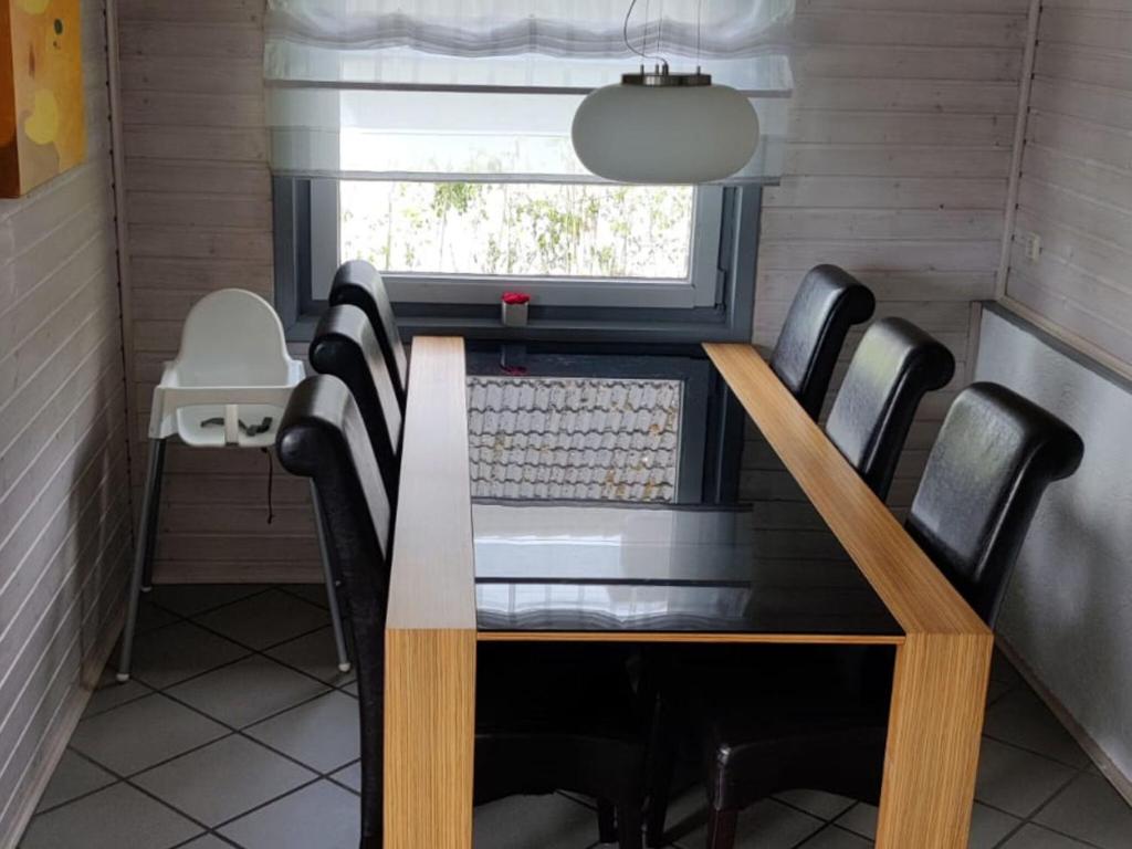 Maison de vacances Holiday Home in Hesse in Top Location with Garden Sauna , 36275 Kirchheim