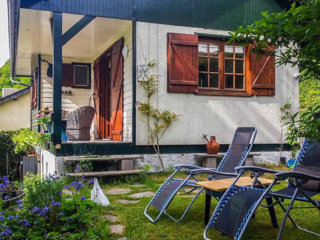 Maison de vacances Holiday Home in Miremont with Garden Patio Veranda , 63380 Saint-Jacques-dʼAmbur