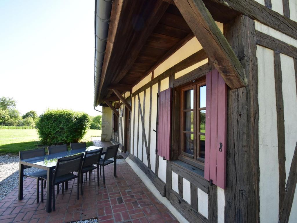 Maison de vacances Holiday home in St Maurice sur Aveyron with garden , 45230 Fontainejean