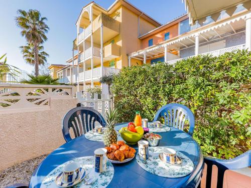 Maison de vacances Holiday Home La Belle Créole  Le Cap d\'Agde